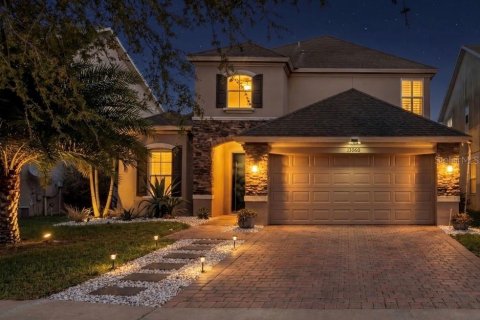 House in Orlando, Florida 4 bedrooms, 237.83 sq.m. № 2236504