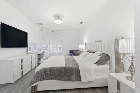 Villa ou maison à vendre à Orlando, Floride: 4 chambres, 237.83 m2 № 2236504 - photo 23