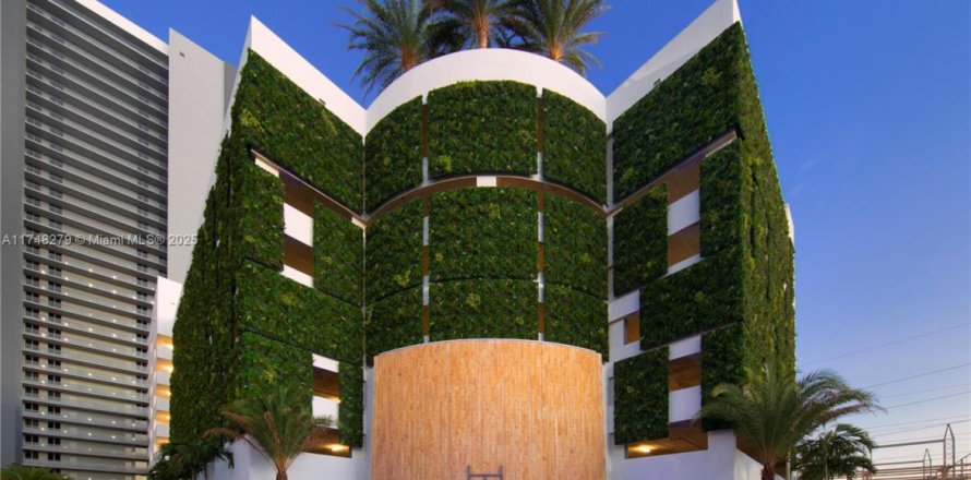 Condo à North Miami Beach, Floride, 3 chambres  № 1977608