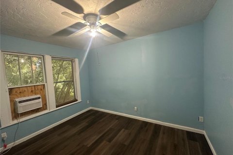 Villa ou maison à louer à Leesburg, Floride: 3 chambres, 92.9 m2 № 2413919 - photo 9