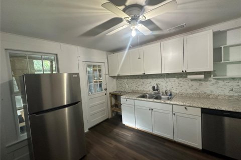 Villa ou maison à louer à Leesburg, Floride: 3 chambres, 92.9 m2 № 2413919 - photo 6