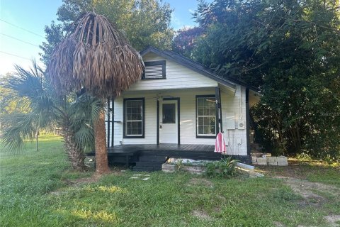 Villa ou maison à Leesburg, Floride 3 chambres, 92.9 m2 № 2413919