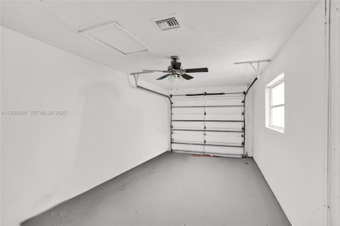 Villa ou maison à vendre à Tamarac, Floride: 2 chambres, 147.44 m2 № 1990736 - photo 29