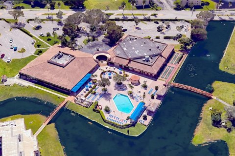 Copropriété à vendre à Sunrise, Floride: 1 chambre, 57.6 m2 № 1927773 - photo 10