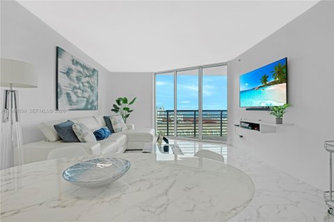 Снять в аренду кондоминиум в Майами, Флорида 1 спальня, 78.6м2, № 2005063 - фото 7