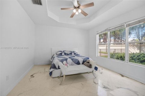 Casa en venta en Miramar, Florida, 4 dormitorios, 226.96 m2 № 1982720 - foto 28