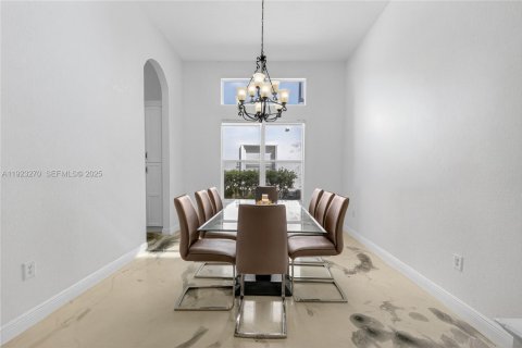 Casa en venta en Miramar, Florida, 4 dormitorios, 226.96 m2 № 1982720 - foto 16