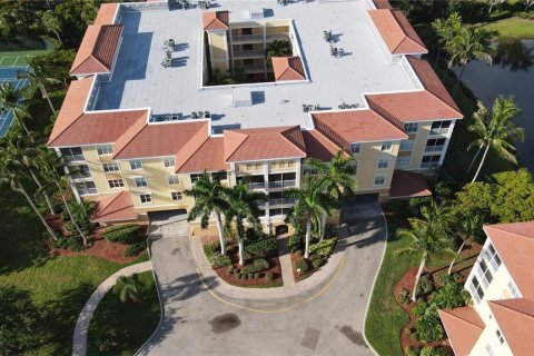 Condo à Punta Gorda, Floride, 3 chambres  № 2148635