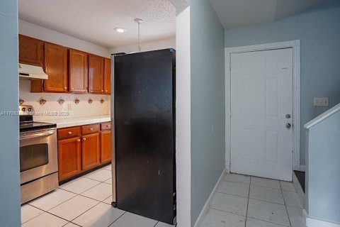 Townhouse in West Palm Beach, Florida 2 bedrooms, 89.46 sq.m. № 1713185 - photo 6