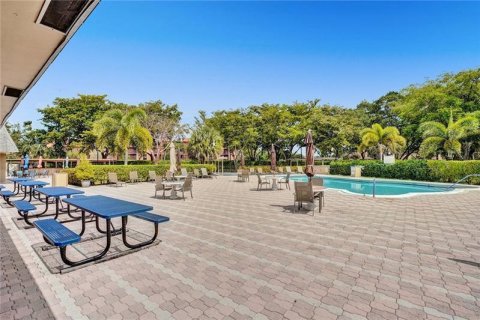 Condominio en venta en Margate, Florida, 2 dormitorios, 91.97 m2 № 2242527 - foto 24