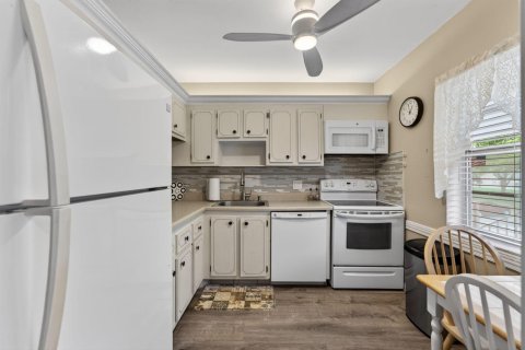 Condominio en venta en Margate, Florida, 2 dormitorios, 91.97 m2 № 2242527 - foto 7