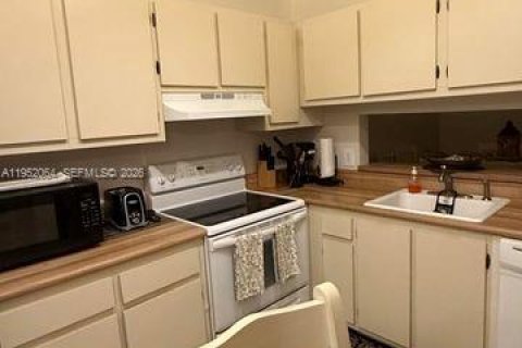Copropriété à louer à Jupiter, Floride: 2 chambres, 91.04 m2 № 2153179 - photo 15