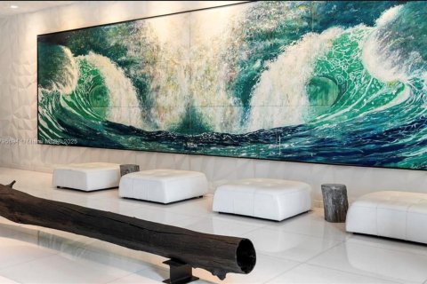 Condo in Miami, Florida, 3 bedrooms  № 2014001 - photo 4