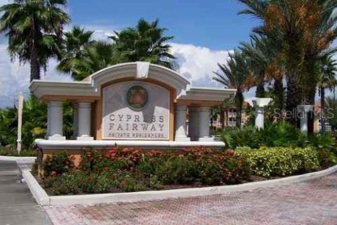 Condo in Orlando, Florida, 1 bedroom № 2214124 - photo 2
