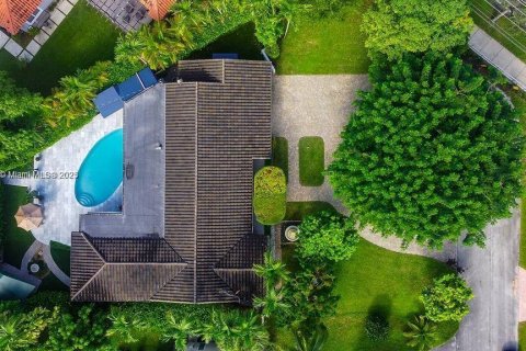 Снять в аренду виллу или дом в Майами-Шорс, Флорида 3 спальни, 203.55м2, № 1965791 - фото 4