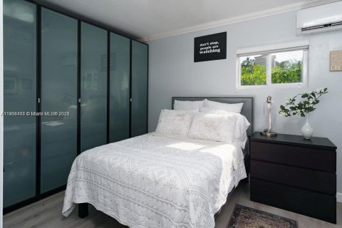 Снять в аренду виллу или дом в Майами-Шорс, Флорида 3 спальни, 203.55м2, № 1965791 - фото 16