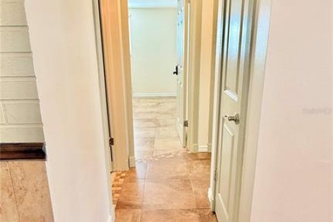 Villa ou maison à louer à Port Richey, Floride: 2 chambres, 79.62 m2 № 2436983 - photo 14