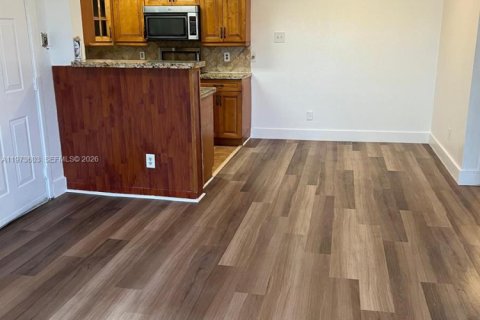 Снять в аренду кондоминиум в Майами, Флорида 1 спальня, 53.79м2, № 2038372 - фото 14