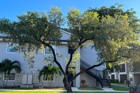 Снять в аренду кондоминиум в Майами, Флорида 1 спальня, 53.79м2, № 2038372 - фото 22