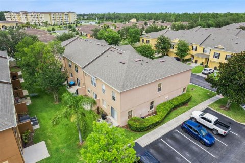 Townhouse in Oviedo, Florida 2 bedrooms, 124.86 sq.m. № 2238651 - photo 29