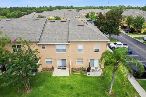 Townhouse in Oviedo, Florida 2 bedrooms, 124.86 sq.m. № 2238651 - photo 27