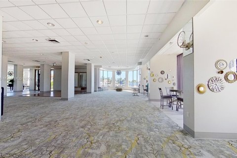 Copropriété à vendre à Miami, Floride: 2 chambres, 181.16 m2 № 1937866 - photo 26