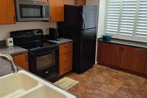 Condominio en venta en Palm Harbor, Florida, 2 dormitorios, 108.7 m2 № 1915200 - foto 2