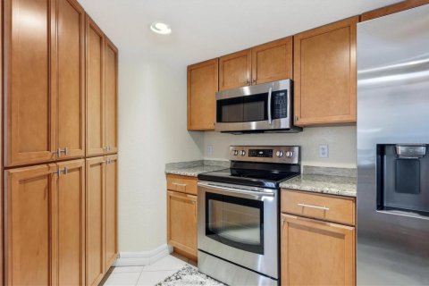 Casa en venta en Port Charlotte, Florida, 3 dormitorios, 163.69 m2 № 2220318 - foto 26