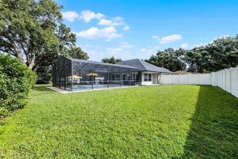 House in Eustis, Florida 3 bedrooms, 217.3 sq.m. № 1904094 - photo 30