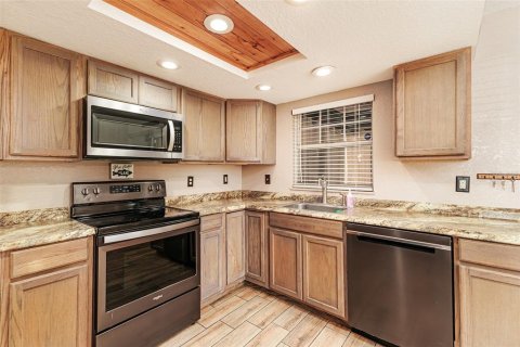 Condo in Lakeland, Florida, 2 bedrooms  № 2222606 - photo 10
