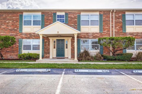 Condo in Lakeland, Florida, 2 bedrooms  № 2222606 - photo 6