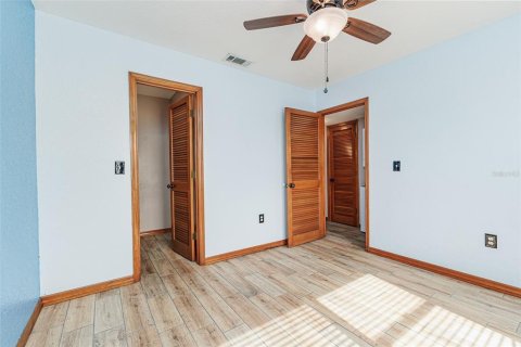 Condo in Lakeland, Florida, 2 bedrooms  № 2222606 - photo 15