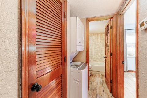 Condo in Lakeland, Florida, 2 bedrooms  № 2222606 - photo 11