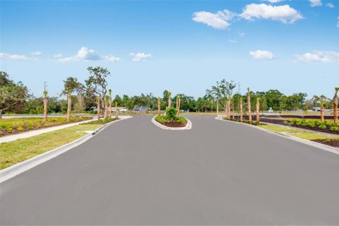 House in Hudson, Florida 4 bedrooms, 168.43 sq.m. № 2148376 - photo 3
