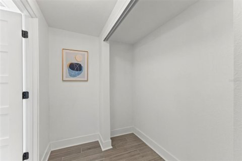 Casa en venta en Tampa, Florida, 3 dormitorios, 123 m2 № 2157610 - foto 16
