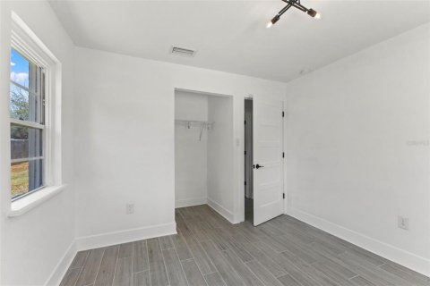 Casa en venta en Tampa, Florida, 3 dormitorios, 123 m2 № 2157610 - foto 19