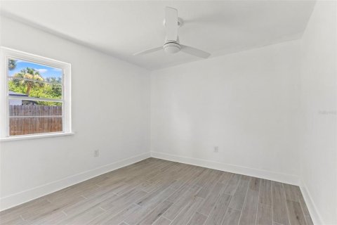 Casa en venta en Tampa, Florida, 3 dormitorios, 123 m2 № 2157610 - foto 20