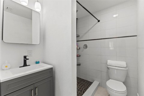 Casa en venta en Tampa, Florida, 3 dormitorios, 123 m2 № 2157610 - foto 22