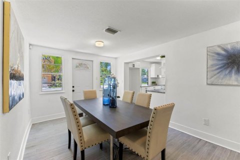 Casa en venta en Tampa, Florida, 3 dormitorios, 123 m2 № 2157610 - foto 14