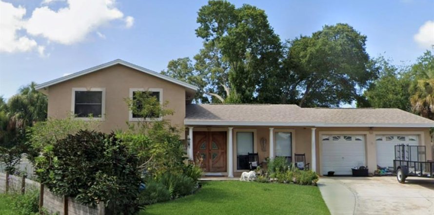 Villa ou maison à Tampa, Floride 4 chambres, 183.2 m2 № 2156891
