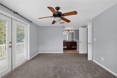 Villa ou maison à vendre à Tampa, Floride: 4 chambres, 183.2 m2 № 2156891 - photo 18