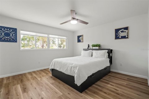 House in Port Charlotte, Florida 3 bedrooms, 123 sq.m. № 1569892 - photo 15