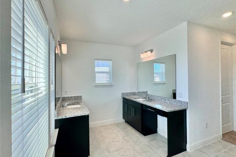 Villa ou maison à louer à Orlando, Floride: 4 chambres, 278.71 m2 № 2387526 - photo 24