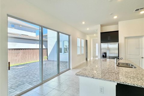 Villa ou maison à louer à Orlando, Floride: 4 chambres, 278.71 m2 № 2387526 - photo 10