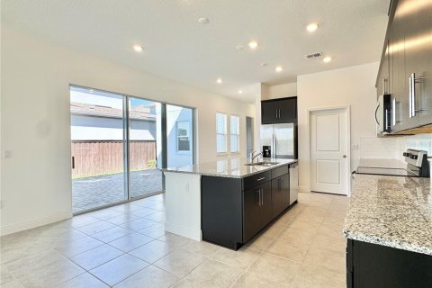 Villa ou maison à louer à Orlando, Floride: 4 chambres, 278.71 m2 № 2387526 - photo 7