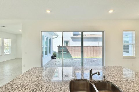 Villa ou maison à louer à Orlando, Floride: 4 chambres, 278.71 m2 № 2387526 - photo 11