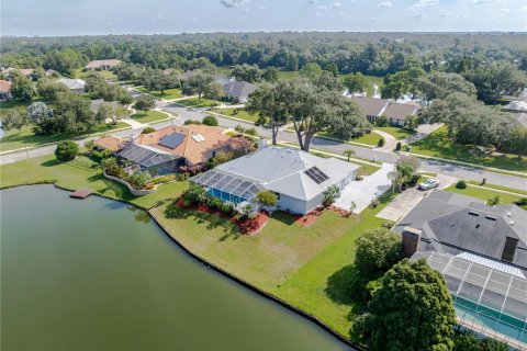 House in Lakeland, Florida 4 bedrooms, 264.03 sq.m. № 1907382 - photo 2