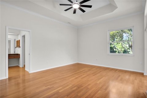 House in Lakeland, Florida 4 bedrooms, 264.03 sq.m. № 1907382 - photo 25