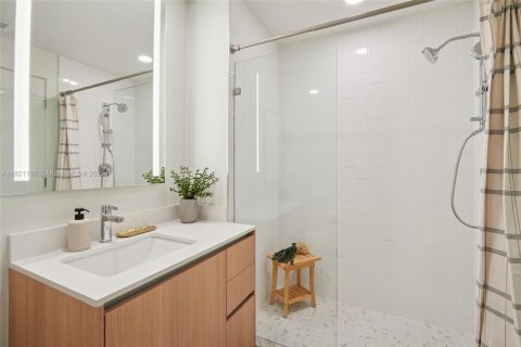 Apartamento en alquiler en Miami, Florida, 2 dormitorios, 102.56 m2 № 1782004 - foto 23