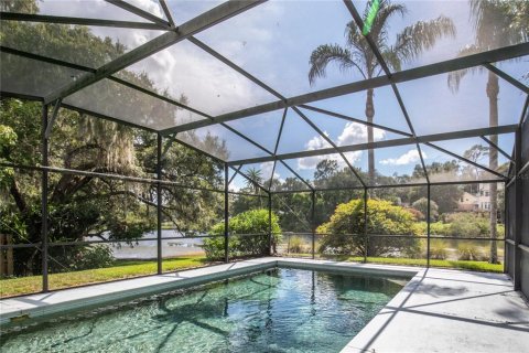 House in Mount Dora, Florida 3 bedrooms, 178.37 sq.m. № 1846670 - photo 2